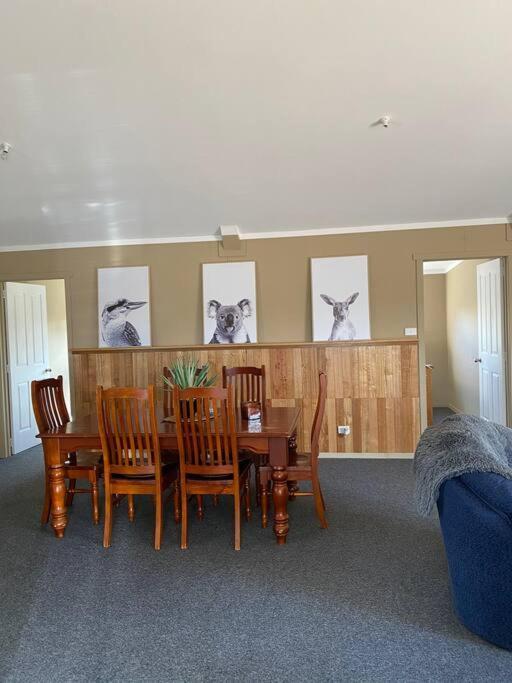 Great Lakes Wilderness Three Bedroom Home Miena Bagian luar foto